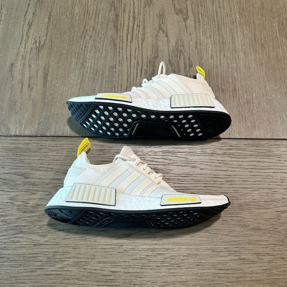 Adidas NMD R1 Cream Size 7.5 Like New - worn once - Picture 3 of 11